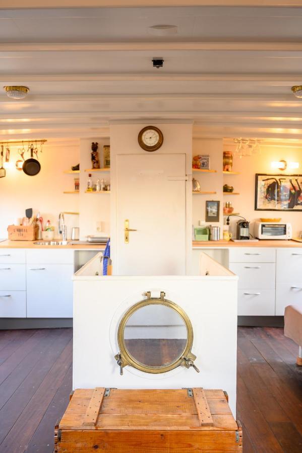 Boatapartment Animathor On Top Location Rotterdam Exterior foto