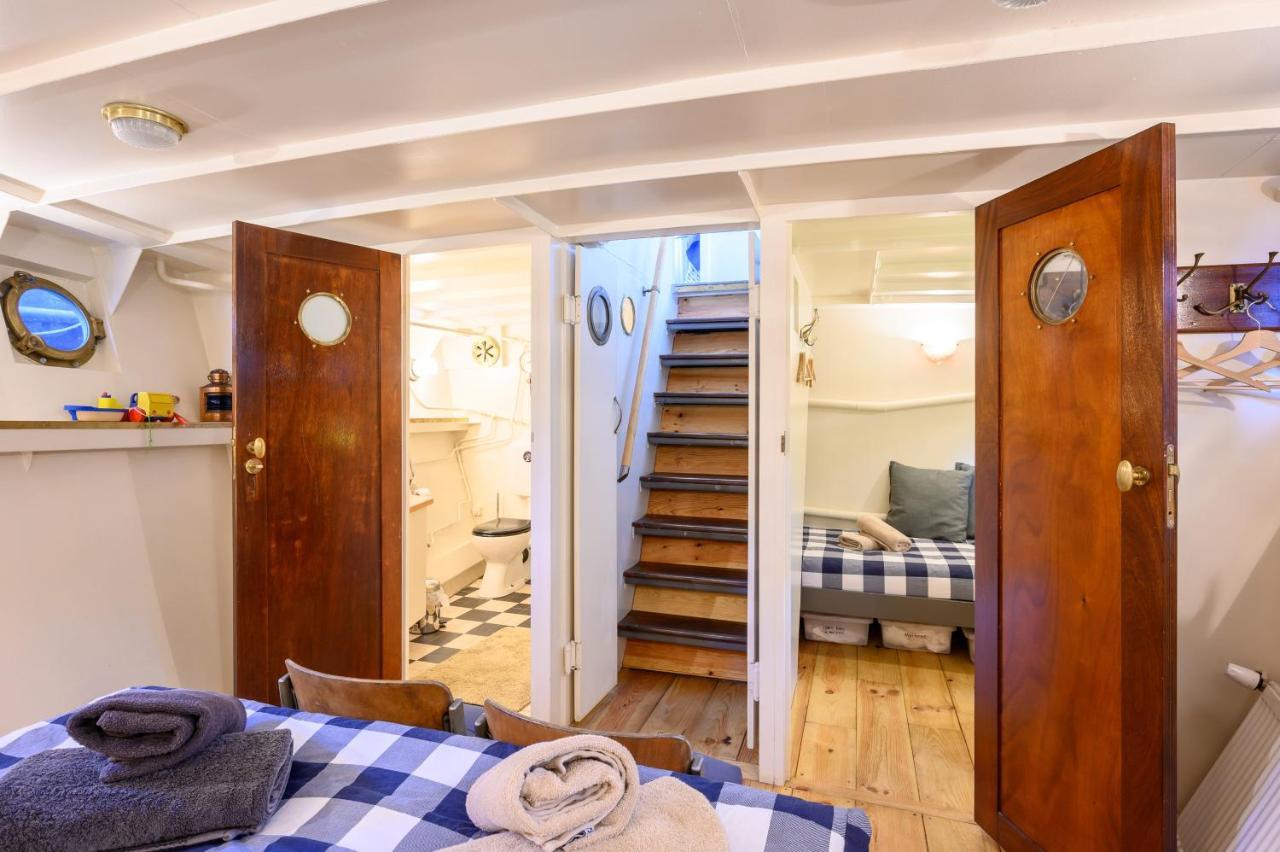 Boatapartment Animathor On Top Location Rotterdam Exterior foto
